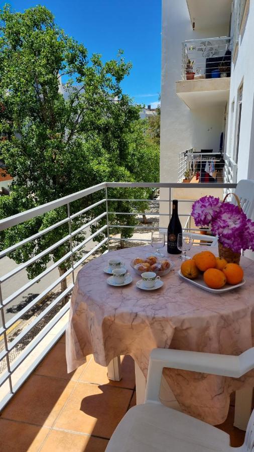 Apartamento Caravel Building *